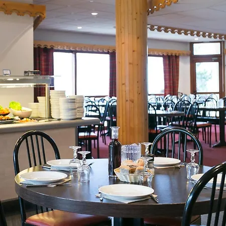 Feriested Club Les Sittelles 3*