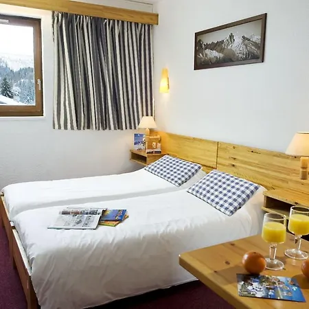 Club Les Sittelles Resort 3*